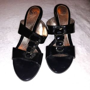 Sofft Black Shoes with Black jeweled front Size 9M